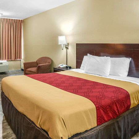 Econo Lodge Near Missouri University Of Science And Technology Ролла Экстерьер фото