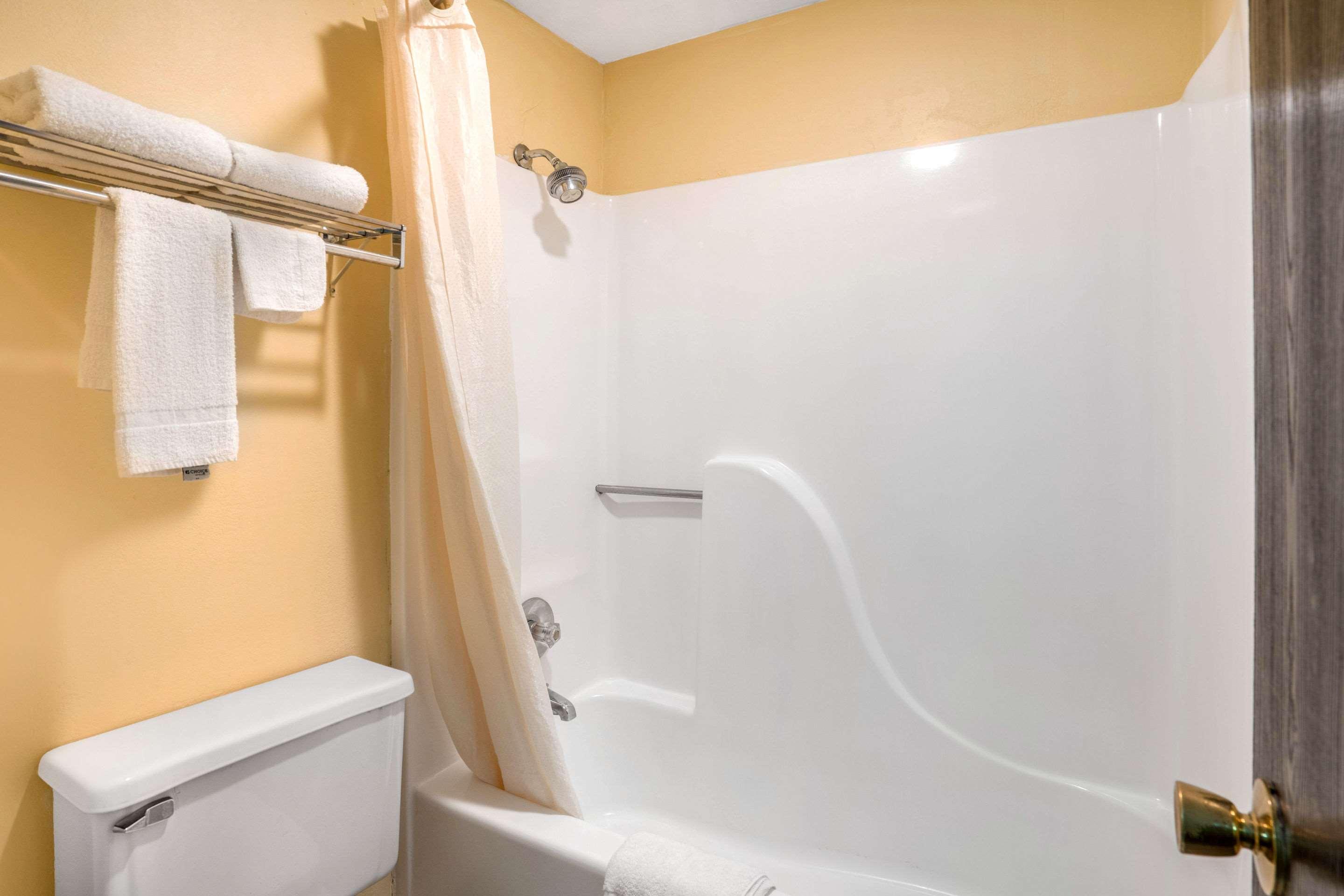 Econo Lodge Near Missouri University Of Science And Technology Ролла Экстерьер фото