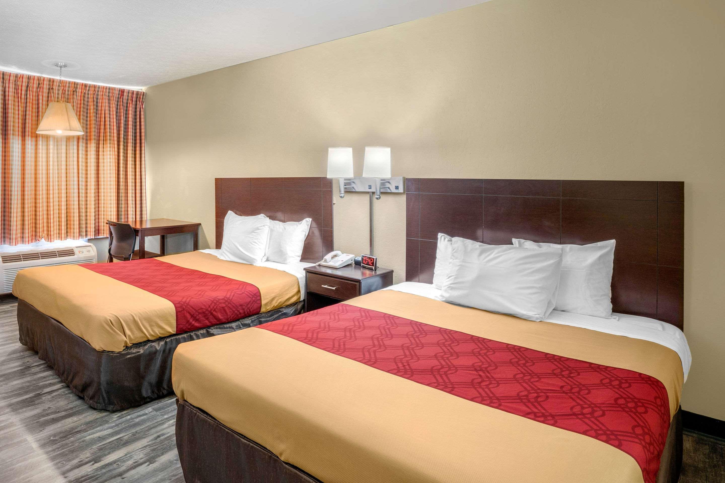 Econo Lodge Near Missouri University Of Science And Technology Ролла Экстерьер фото