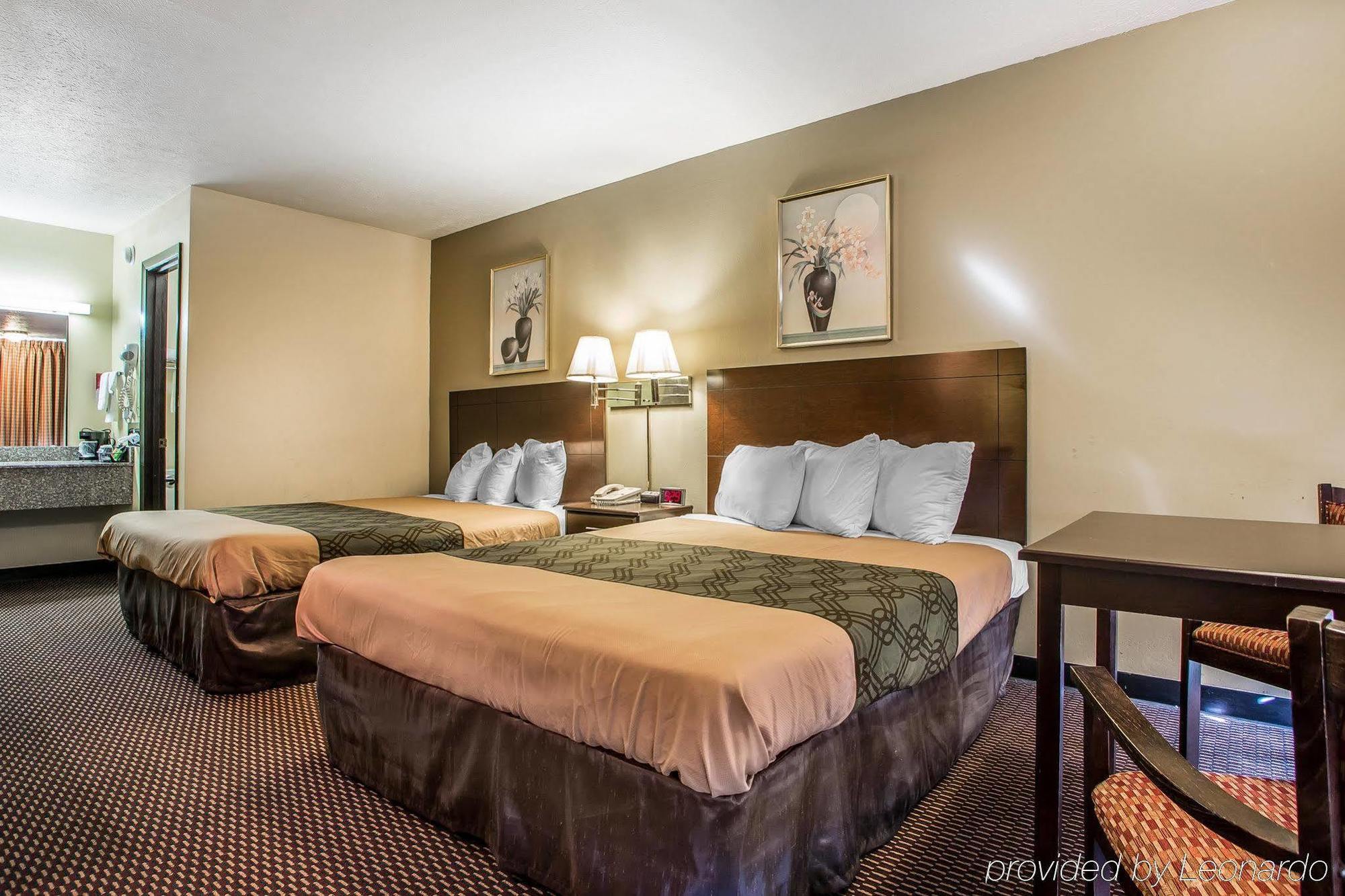 Econo Lodge Near Missouri University Of Science And Technology Ролла Экстерьер фото